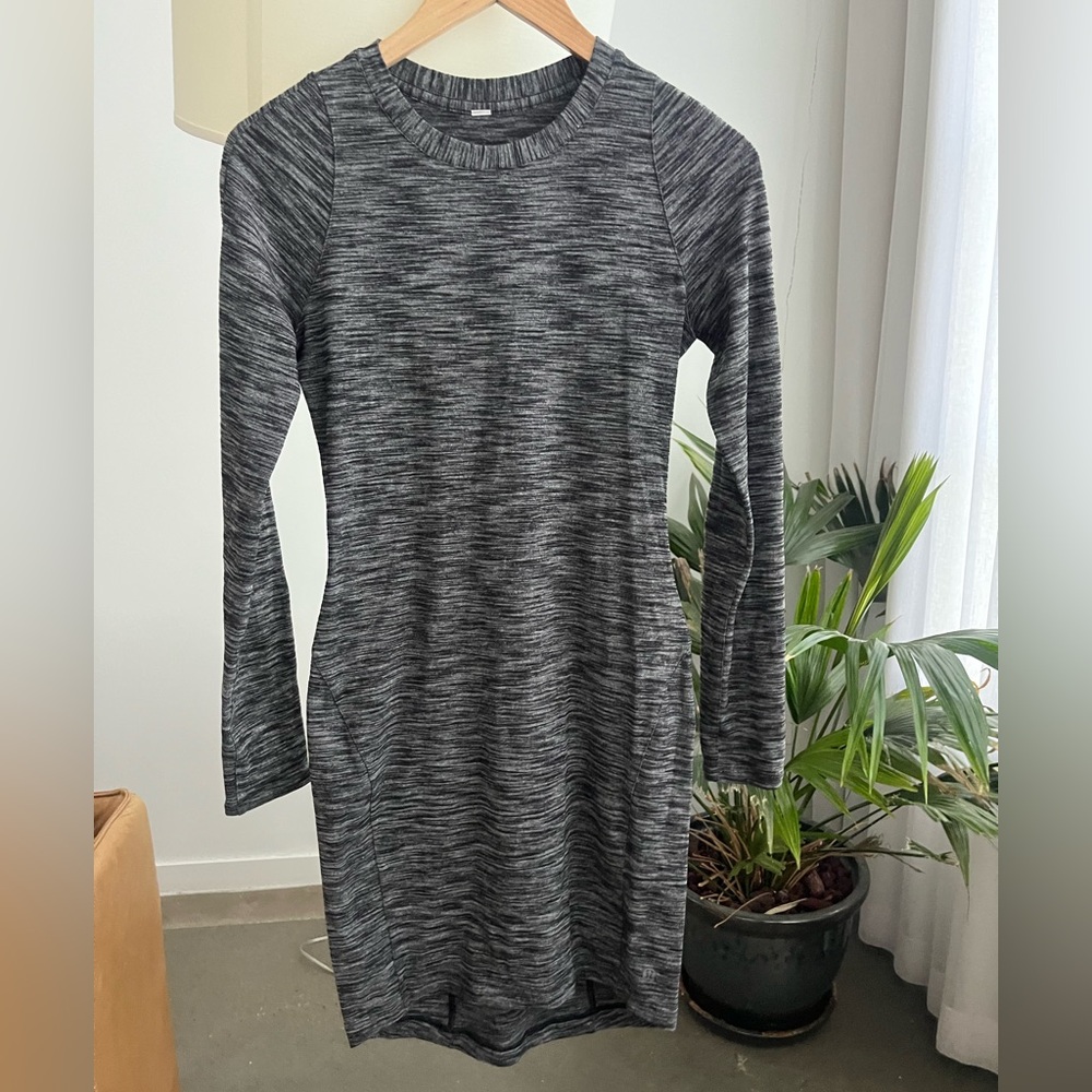Lululemon &go Where-to Dress *Long Sleeve - Picture 2 of 4